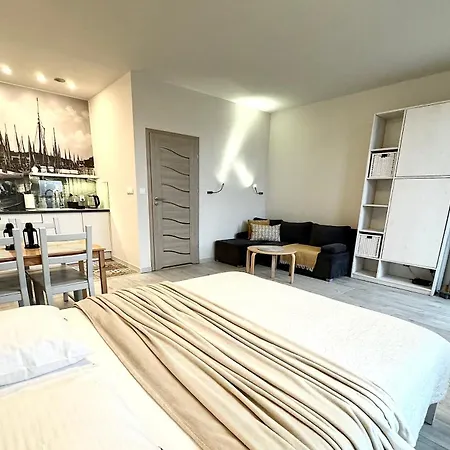 Marea Bulwar Portowy * ウストカ