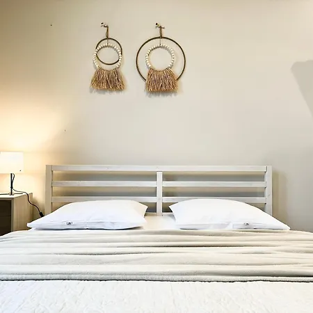 Marea Bulwar Portowy アパート