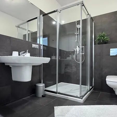 アパート Marea Bulwar Portowy ウストカ