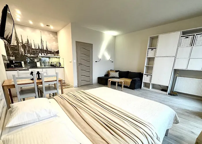 Marea Bulwar Portowy * Устка