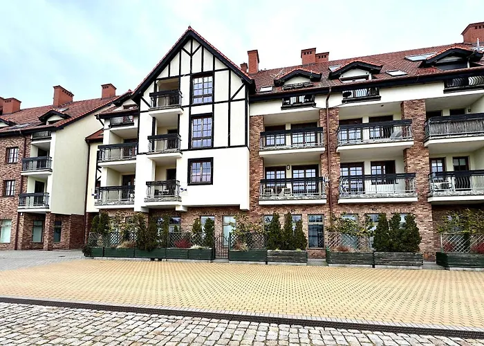 Marea Bulwar Portowy * Устка