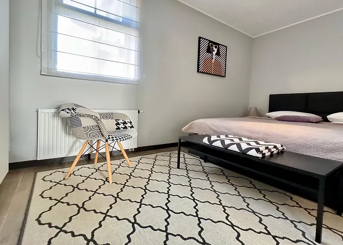 Marea Bulwar Portowy * Устка