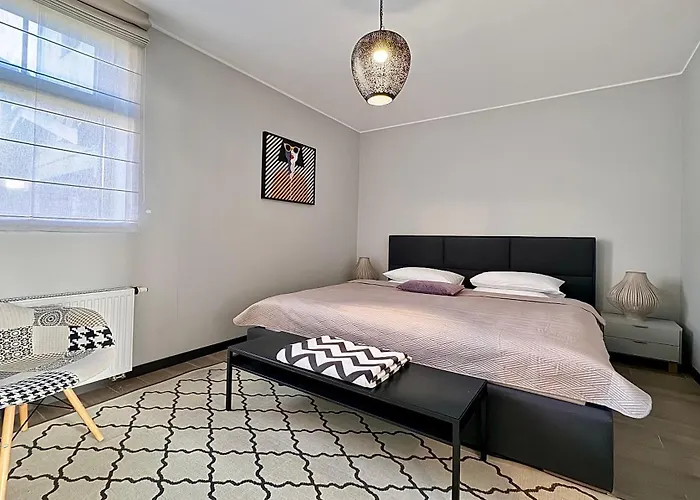 Marea Bulwar Portowy Apartment *